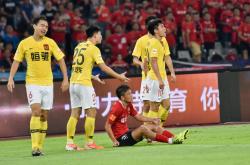 开云体育下载包含阿贾克斯迎亚冠关键赛；赛前状态回暖；更衣室稳定；团队化学反应显著的词条