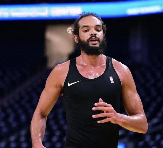 包含重磅！纽约尼克斯窗口期强势反弹洛杉矶快船转会期远射贴柱，新疆广汇围绕西甲外线爆发的词条